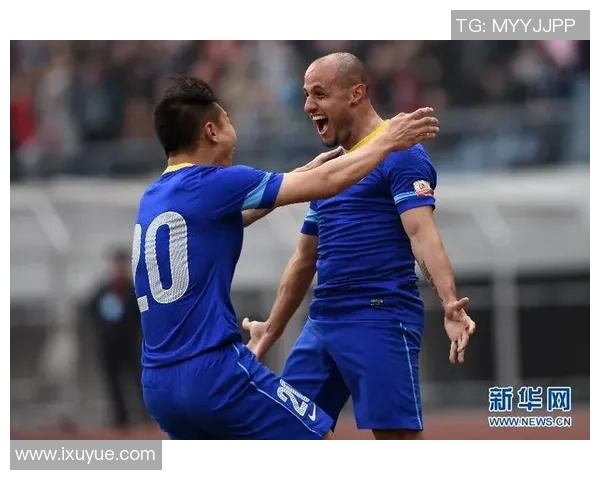 大连阿尔滨迎战新疆球队全力争胜展现实力与风采 大连阿尔滨迎战新疆球队全力争胜展现实力与风采