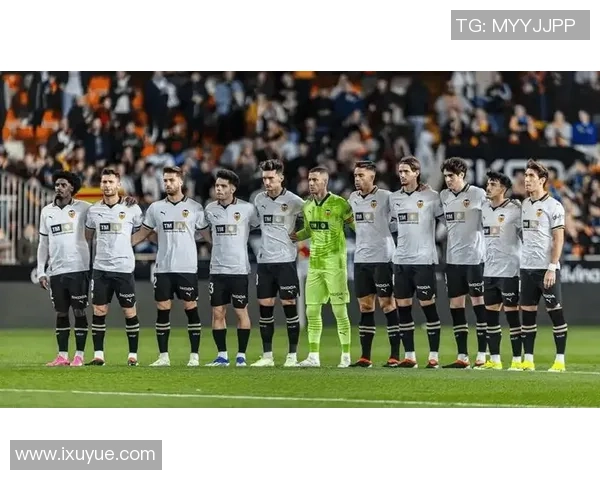 拉科鲁尼亚主场迎战巴伦西亚双方争夺西甲宝贵积分之战 拉科鲁尼亚主场迎战巴伦西亚双方争夺西甲宝贵积分之战