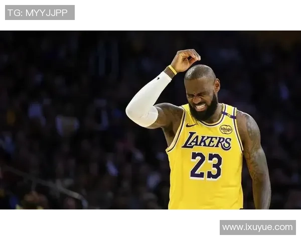 湖人对掘金第五场激战回顾球员表现与战术分析全景呈现 湖人对掘金第五场激战回顾球员表现与战术分析全景呈现